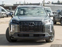 Low Mileage, Cooled Seats, Sunroof, Leather Seats, Premium Audio, Power Liftgate! Hot Deal! We've ma... (image 1)