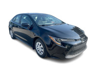 La Toyota Corolla LE 2020 est une berline compacte réputée pour sa fiabilité, sa consommation réduit... (image 1)