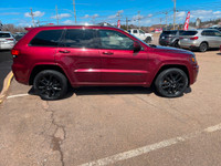 WAS: $29995 NOW: $28995Conquer every road in this 2019 Jeep Grand Cherokee Laredo 4x4! With rugged c... (image 5)