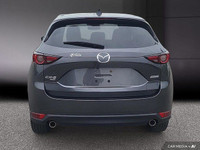 Le Mazda CX-5 GT AWD 2017 est un VUS compact haut de gamme qui allie performance, confort et technol... (image 5)