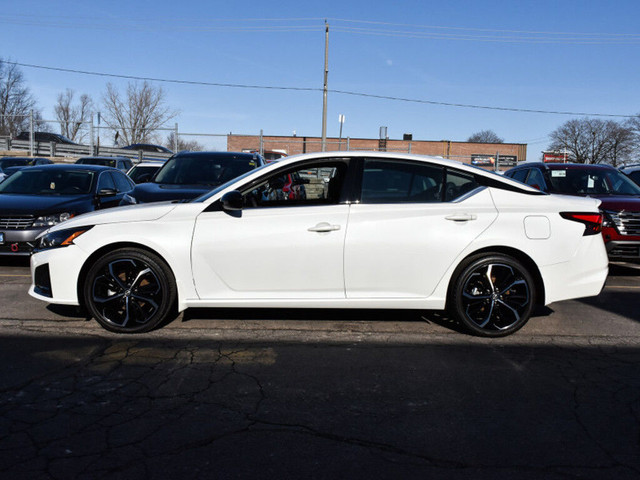 2024 Nissan Altima SR in Cars & Trucks in Kitchener / Waterloo - Image 3