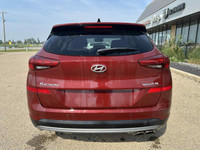 THIS 2020 HYUNDAI TUCSON ULTIMATE COMES IN A BEAUTIFUL BURGUNDY FINISH AND IS READY FOR ITS NEXT HOM... (image 3)