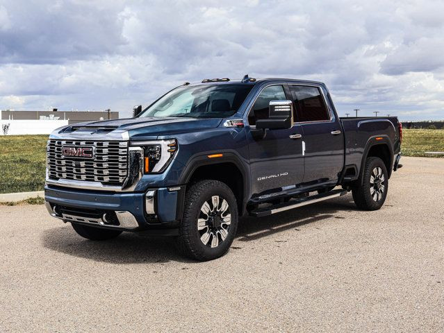 2025 GMC Sierra 3500HD Denali in Cars & Trucks in Strathcona County - Image 4