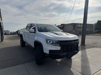 This vehicle is equipped with: 2.8L 4 cylinder turbocharged engine can tow up to 7,700 lbs Heated se... (image 6)