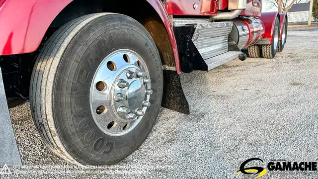 2019 KENWORTH W900L HIGHWAY / SLEEPER TRUCK / TRACTOR in Heavy Trucks in Chilliwack - Image 19
