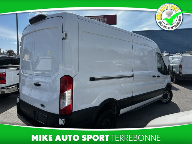 Ford Transit Cargo Van T-350 PA toit moyen 130 po PNBV de 9 500  in Cars & Trucks in Laval / North Shore - Image 4