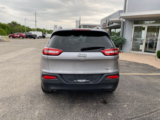 2018 Jeep Cherokee North in Cars & Trucks in Norfolk County - Image 4