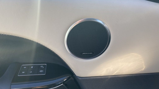 2019 Land Rover Range Rover Sport Dynamic in Cars & Trucks in Laval / North Shore - Image 4