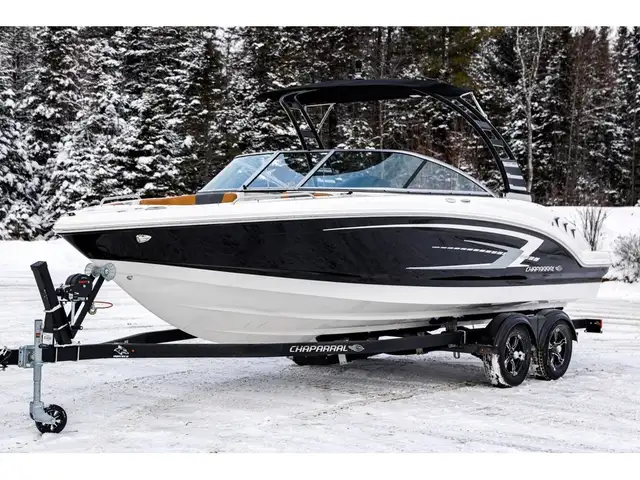 2025 Chaparral 23 SSI in Powerboats & Motorboats in Québec City - Image 3