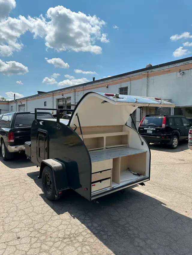 Nomad Teardrop Trailer in Cargo & Utility Trailers in Hamilton - Image 9