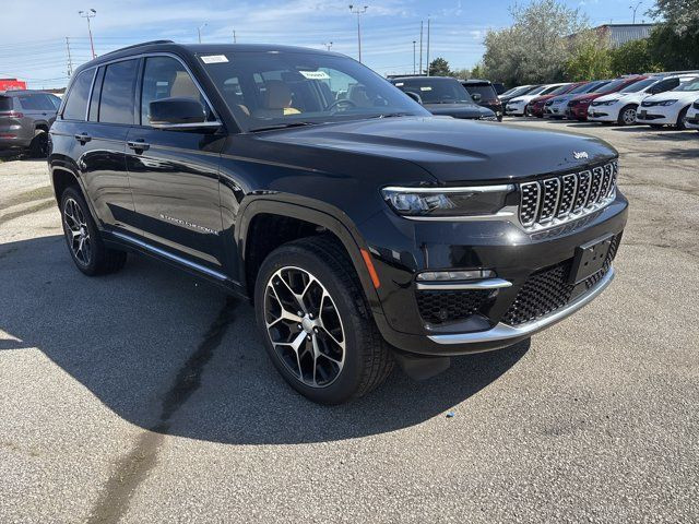 2025 Jeep Grand Cherokee Summit Reserve in Cars & Trucks in Mississauga / Peel Region - Image 3