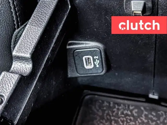 2021 Jeep Wrangler Unlimited Sahara 4X4 w/ Apple CarPlay, Heated in Cars & Trucks in Ottawa - Image 34