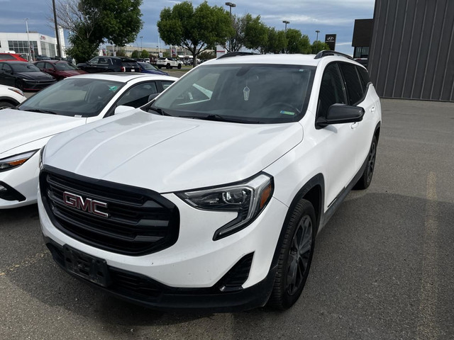 GMC Terrain SLE 2019 in Cars & Trucks in Lethbridge