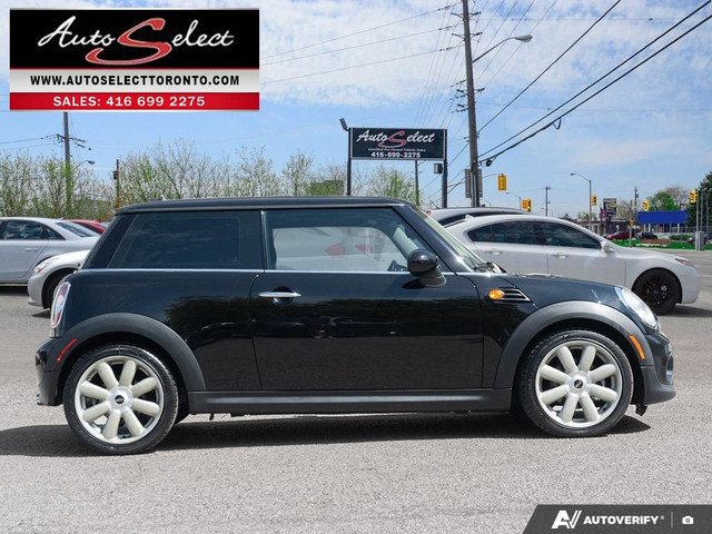 2013 Mini Cooper 3-Door 6 Speed - Panoramic Sunroof - Well Ma... in Cars & Trucks in City of Toronto - Image 3