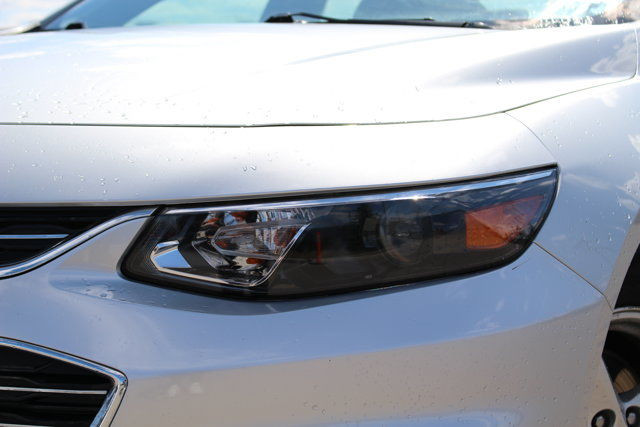 2018 Chevrolet Malibu LS in Cars & Trucks in Calgary - Image 3