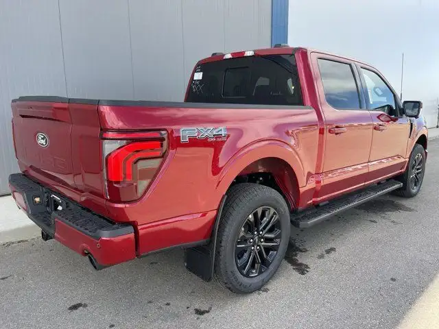 2025 Ford F-150 LARIAT - 501A dans Autos et camions dans Comté de Strathcona - Image 5