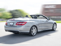 2011 Mercedes Benz E-500 Cabriolet AMG PKG Grey Exterior on Black Interior comes with Navigation and... (image 4)