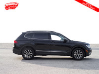CLEAN CARFAX KEY FEATURES: MOONROOF | LEATHER SEATS | APPLE CARPLAY & ANDROID AUTO | PUSH-UP START/S... (image 6)
