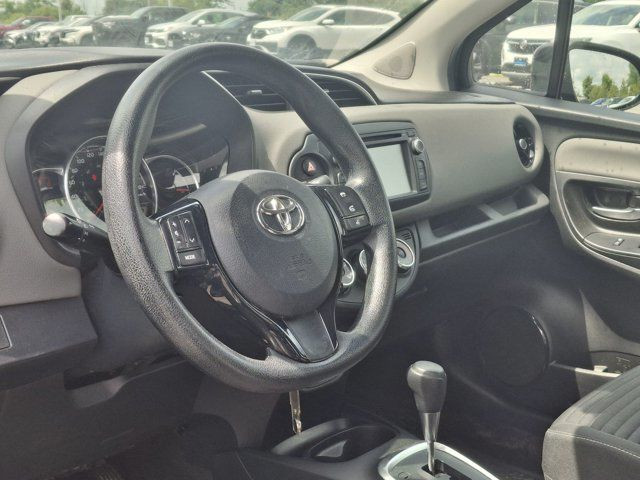 2019 Toyota Yaris Hatchback LE Hatchback | Auto | Rear Camera in Cars & Trucks in Guelph - Image 2