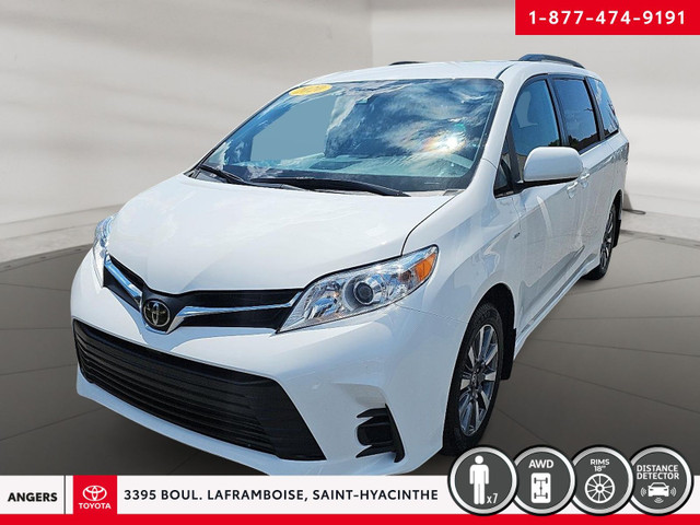 2020 Toyota Sienna in Cars & Trucks in Saint-Hyacinthe