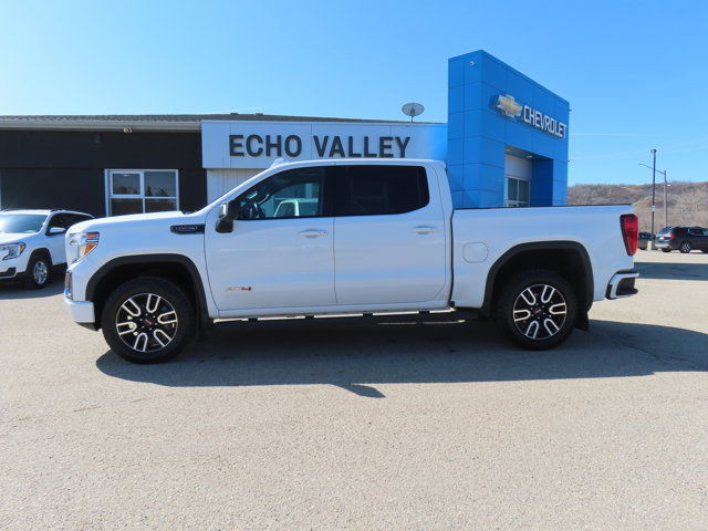 2022 GMC Sierra 1500 Limited AT4 6.2 L V8 4x4 in Cars & Trucks in Regina