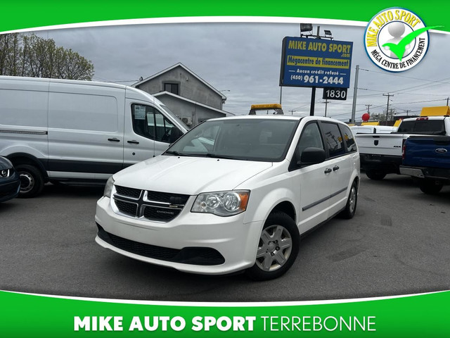 2011 Dodge Grand Caravan C/V Empattement de 119 po in Cars & Trucks in Laval / North Shore