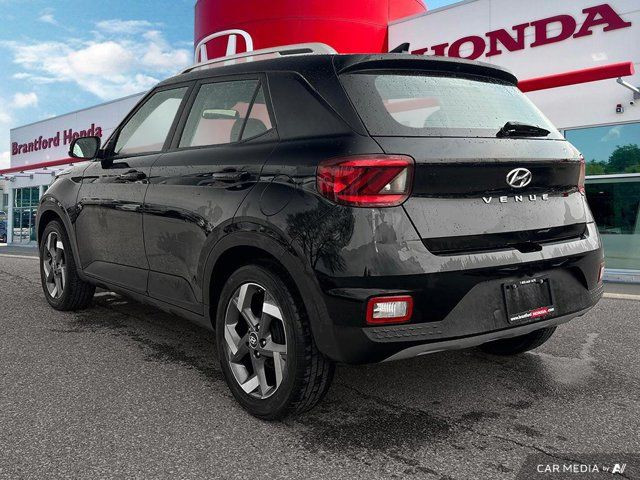 2022 Hyundai Venue Trend in Cars & Trucks in Brantford - Image 4