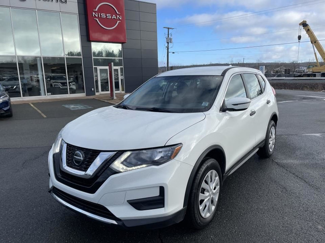 Nissan Rogue S 2018 in Cars & Trucks in New Glasgow - Image 2