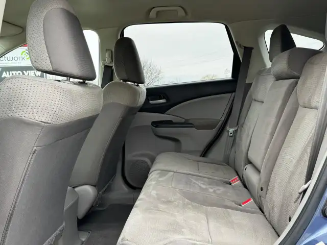 2012 Honda CR-V AWD LX **EXCELLENT SERVICE HISTORY**SUPER CLEAN* dans Autos et camions dans Hamilton - Image 30