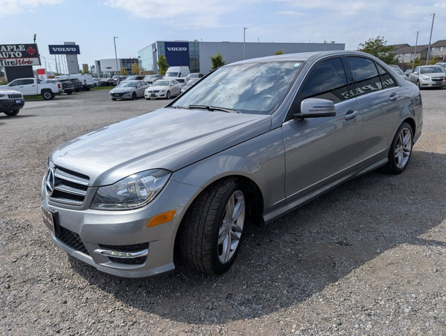 2014 Mercedes-Benz C-Class C300 4-MATIC | NAV | SUNROOF | CAMERA in Cars & Trucks in London - Image 2