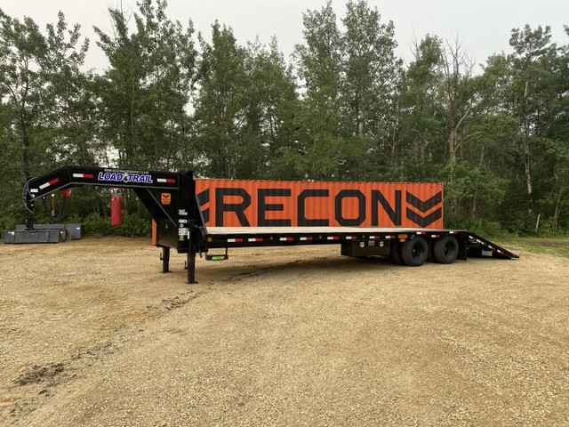 2023 Load Trail 102''X 34' LOW-PRO GOOSE 30000LB GVW in Cargo & Utility Trailers in Strathcona County