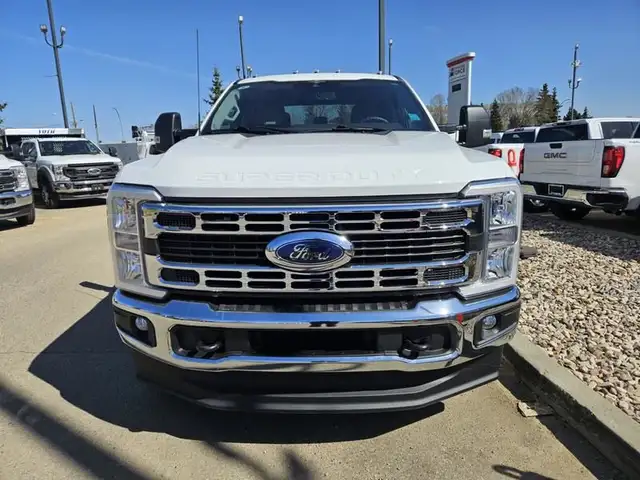 2023 Ford Super Duty F-250 SRW XLT in Cars & Trucks in St. Albert - Image 10