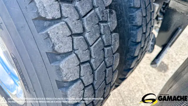 2019 KENWORTH T800 12 WHEEL TWIN STEER DUMP TRUCK in Heavy Trucks in Chilliwack - Image 8
