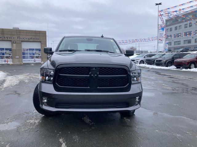 2023 Ram 1500 Classic EXPRESS dans Autos et camions  à Ville d’Halifax - Image 2