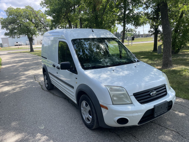 2010 Ford Transit Connect XLT in Cars & Trucks in Winnipeg - Image 3
