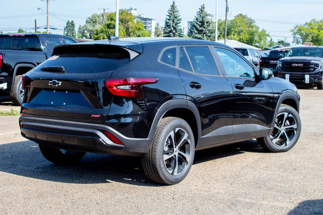 2025 Chevrolet Trax FWD 1RS in Cars & Trucks in Edmonton - Image 4