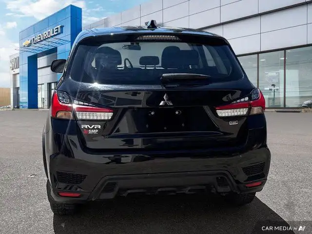 2023 Mitsubishi RVR ES | AWD | Heated Seats | Keyless Entry63008301803523124