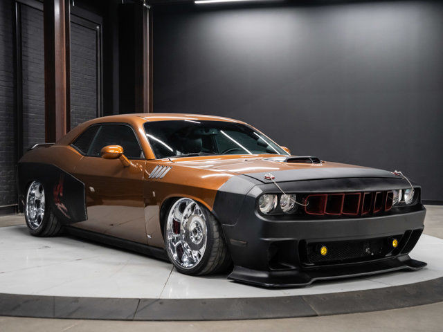 2010 Dodge Challenger SRT8 | Cuda Custom | Air Ride | 6-Speed in Cars & Trucks in Strathcona County - Image 2