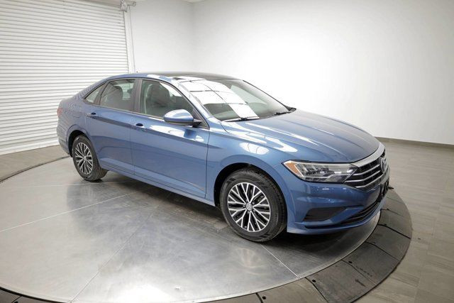 2021 Volkswagen Jetta Highline in Cars & Trucks in Calgary