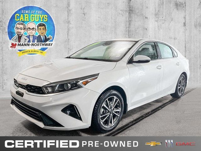 2022 Kia Forte EX | Heated Seats | Rear View Camera in Cars & Trucks in Prince Albert
