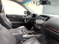 Discover the 2020 Infiniti QX60 ProACTIVE, where luxury meets performance. Equipped with a powerful... (image 4)