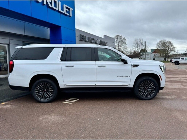 2025 GMC Yukon XL 4WD 4dr Denali TARRIF FREEE PRICING in Cars & Trucks in Moncton - Image 4