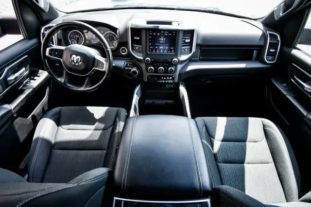 2020 Ram 1500 Big Horn - Aluminum Wheels - Chrome Accents in Cars & Trucks in Ottawa - Image 15