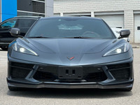 Z51 performance package, magnetic ride control, sueded micro-fibre wrapped steering wheel, 2 sets of... (image 8)