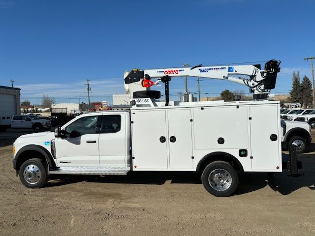 2023 Ford F-550 XLT Milron Service Body + Crane + More in Cars & Trucks in St. Albert - Image 3