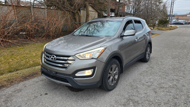 2013 Hyundai Santa Fe Premium AWD in Cars & Trucks in City of Toronto - Image 2