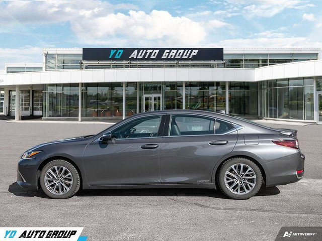 2022 Lexus ES ES 300h Auto l Clean Carfax in Cars & Trucks in Markham / York Region - Image 4