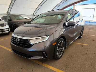 2022 Honda Odyssey Touring - No Accidents, One Owner