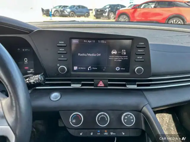 2023 Hyundai Elantra Preferred 2.0L FWD | Heated Seats And dans Autos et camions dans Winnipeg - Image 18