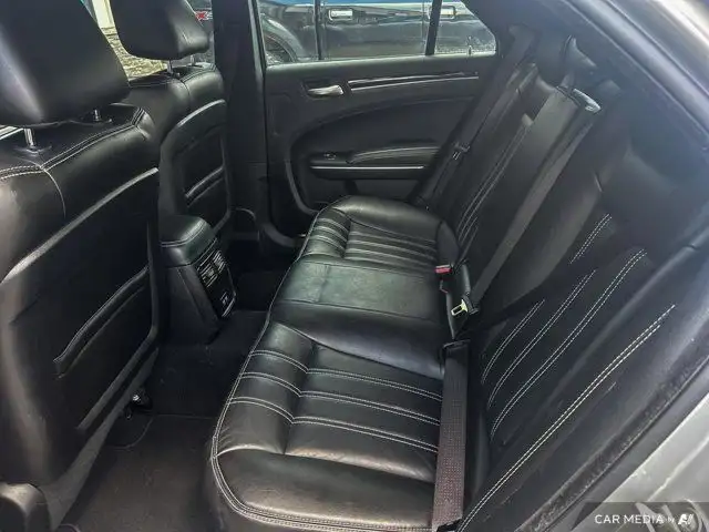 2022 Chrysler 300 S | Leather | Sunroof | Remote Start in Cars & Trucks in Saskatoon - Image 28